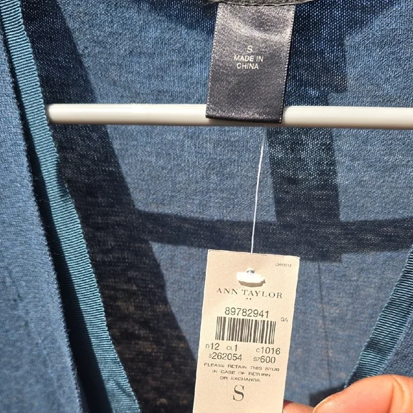 Ann Taylor Teal Blue V-Neck Button Cardigan - Picture 2 of 6